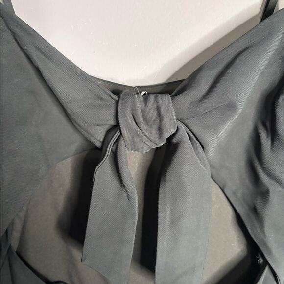 Lita Black Jumpsuit With Front Cutout & Bow Size Small - Picture 4 of 7